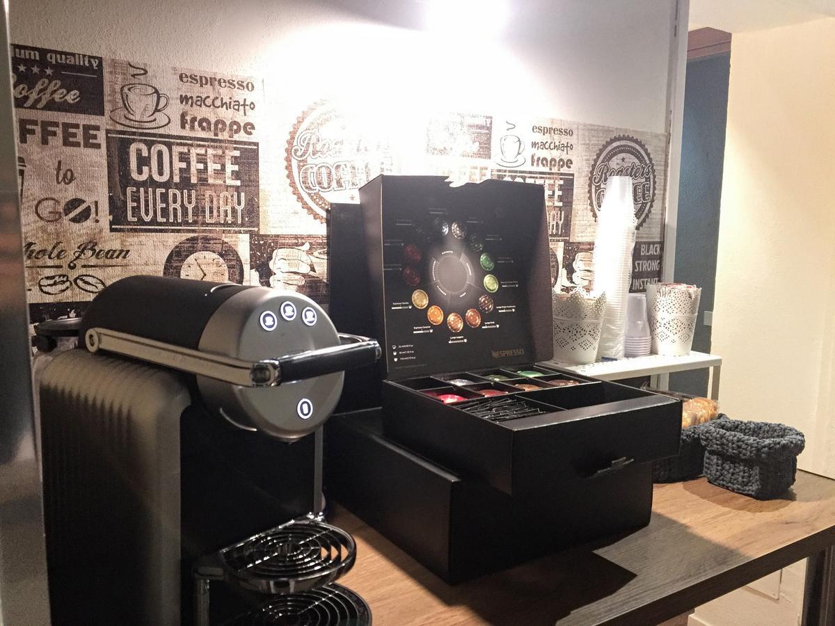 纳沃那都都套房酒店 罗马 外观 照片